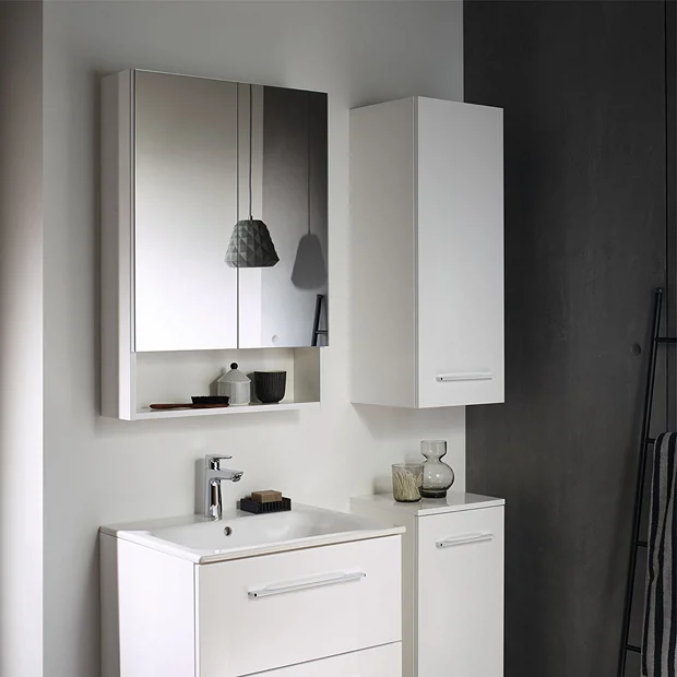 Geberit Selnova Square S 588mm White 2-Door Mirror Cabinet 1 Geberit Selnova Square S 588mm White 2-Door Mirror Cabinet
