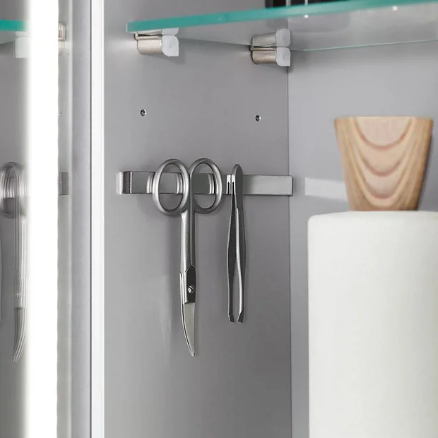 Villeroy & Boch Villeroy And Boch H746 X W1007mm My View One LED Illuminated Mirror Cabinet 1 Villeroy & Boch Villeroy And Boch H746 X W1007mm My View One LED Illuminated Mirror Cabinet